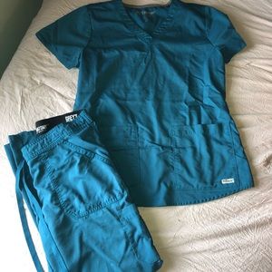 Emerald Green Scrub Set